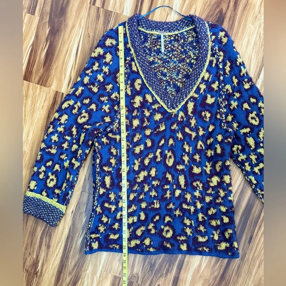 Free People Little Animal Knit V-Neck Sweater in Blue Fig - Picture 6 of 7